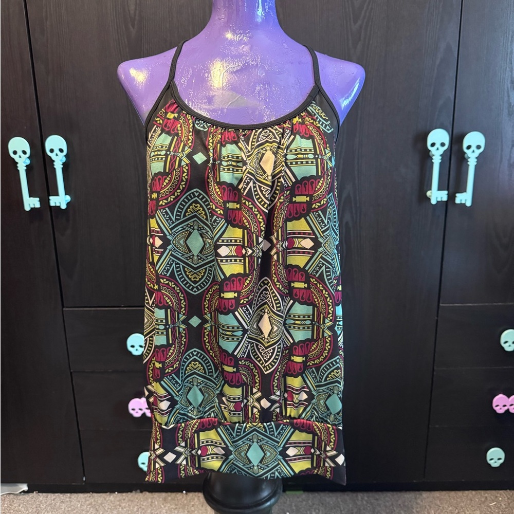 Onzie Multicolor Patterned Tank Top